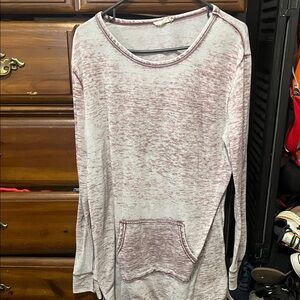 Jane and Delancey Maroon Heathered Long Sleeve Top
